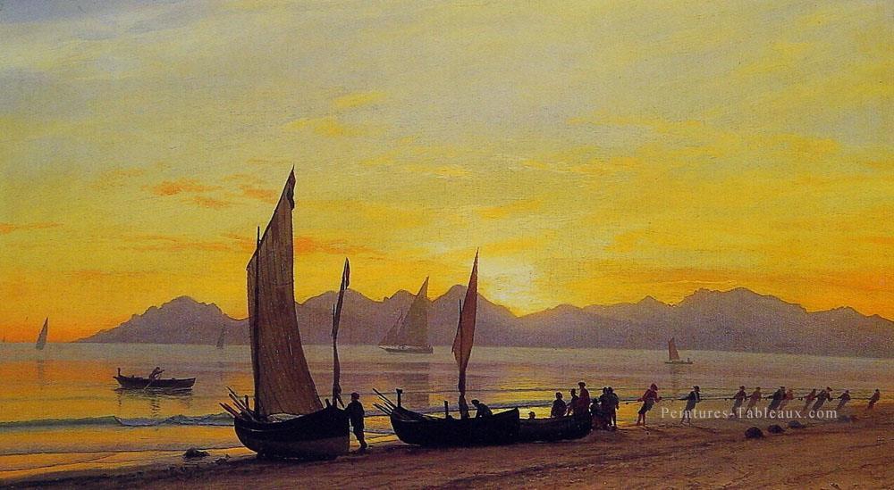 Bateaux Ashore At Sunset Luminisme Albert Bierstadt Peintures à l'huile